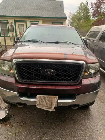 2005 ford f150 5.4 3v triton leather interior Professionally installed front hubs both sides, new re...