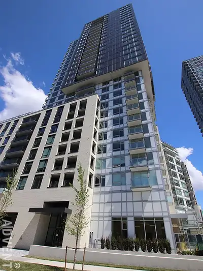 Vancouver 1 bed + den condo available on July 1st, located near by Joyce station. #1010- 5470 Ormida...