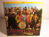 THE BEATLES - SGT. PEPPER'S LONELY HEARTS CLUB BAND LP VINYL