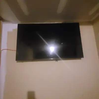 58 inch Roku Sharp Tv, View more