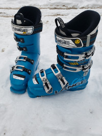 LANGE 24.0 Ski Boots 