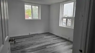3 BEDROOM 2 FULL BATHROOMS