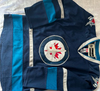 Winnipeg jets jersey