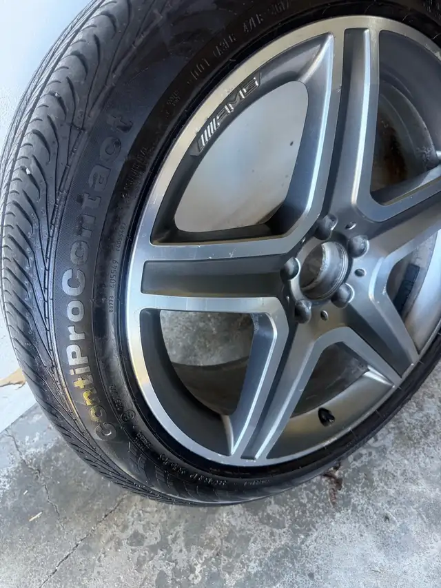 Ensemble Roues Mercedes AMG et pneus in Tires & Rims in Rimouski / Bas-St-Laurent - Image 3
