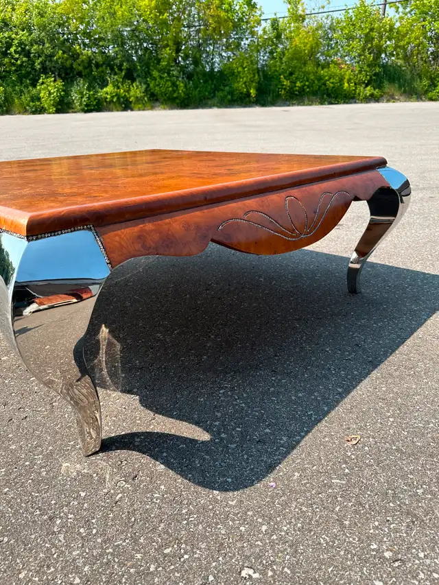 Table in Coffee Tables in City of Toronto - Image 5