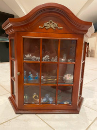 Curio cabinet