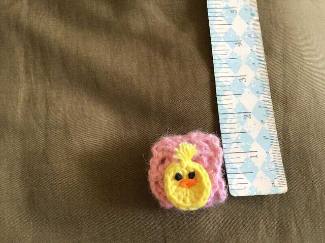 Easter,Barbie,  Baby shower,Bike Alpaca pink WRISTBAND,chick in Other in Edmonton - Image 4