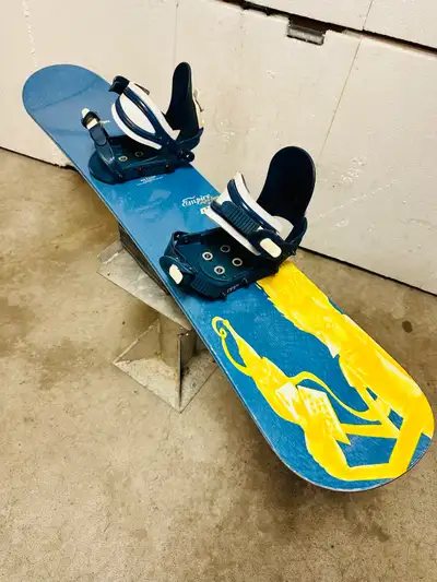Oxygen snowboard 129 cm with Limited LT1 bindings, View more