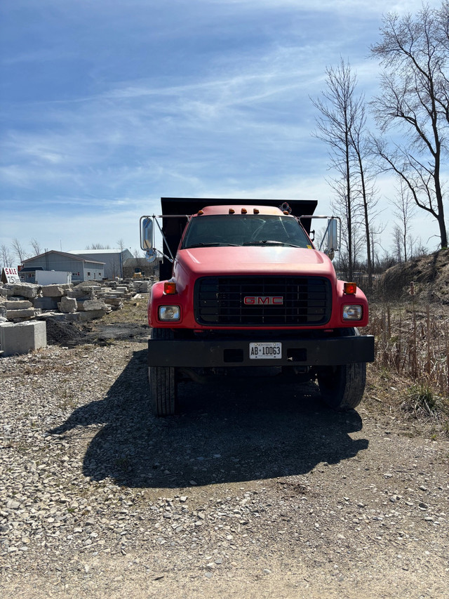 1992 GMC top kick  in Heavy Trucks in Owen Sound - Image 2