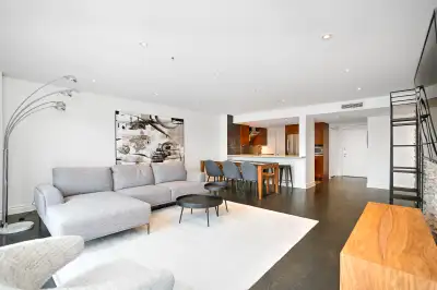 Old Port 3 1/2 Apartment For Rent