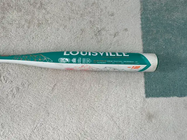 Louisville Quest 30” bat drop 12 in Baseball & Softball in Oakville / Halton Region - Image 5