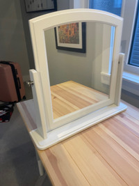 Table mirror
