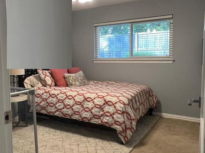 * Private Room for rent at 24 Dalhurst Way NW, T3A1N7 – in Dalhousie (prime Location) * Few minutes...