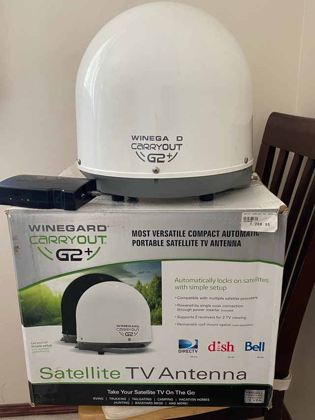 Winegard CarryOut G3 satellite  in Other in Calgary