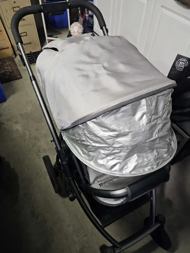 Uppababy Vista Stroller in Strollers, Carriers & Car Seats in Ottawa - Image 3