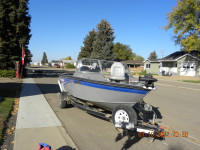 Fishing Boat in Medicine Hat, Alberta - Kijiji™