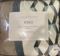 King size 4 pcs brand new comforter set for sale 