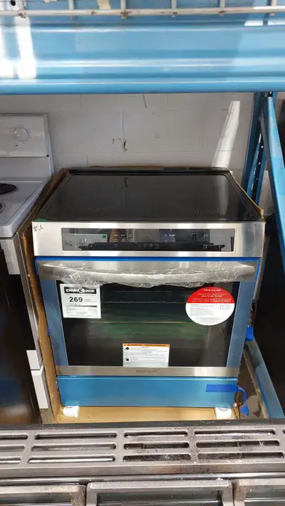 Frigidaire 30" Induction Convection Range, View more