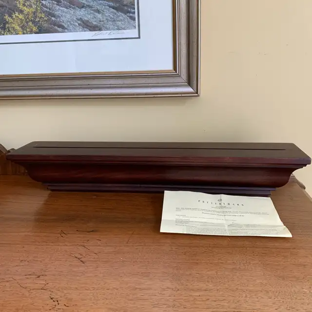 Pottery Barn 2 foot Ledge Wooden Wall Shelf in Bookcases & Shelving Units in Ottawa - Image 2