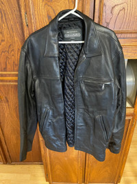 BOUTIQUE OF LEATHERS SIZE 44T  MENS QUALITY LEATHER COAT #V0980