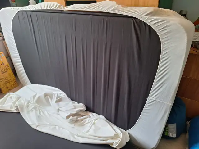 Twin Bunk Bed Mattress x2 in Beds & Mattresses in Mississauga / Peel Region - Image 5