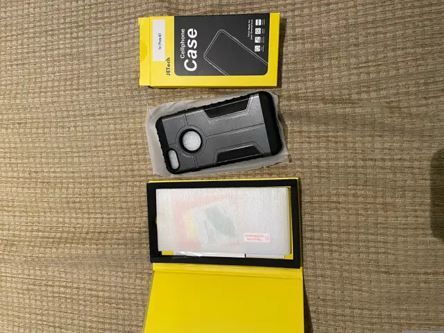 JETech Case and screen protector for cell phone iPhone 7/8 in Cell Phone Accessories in Mississauga / Peel Region - Image 3
