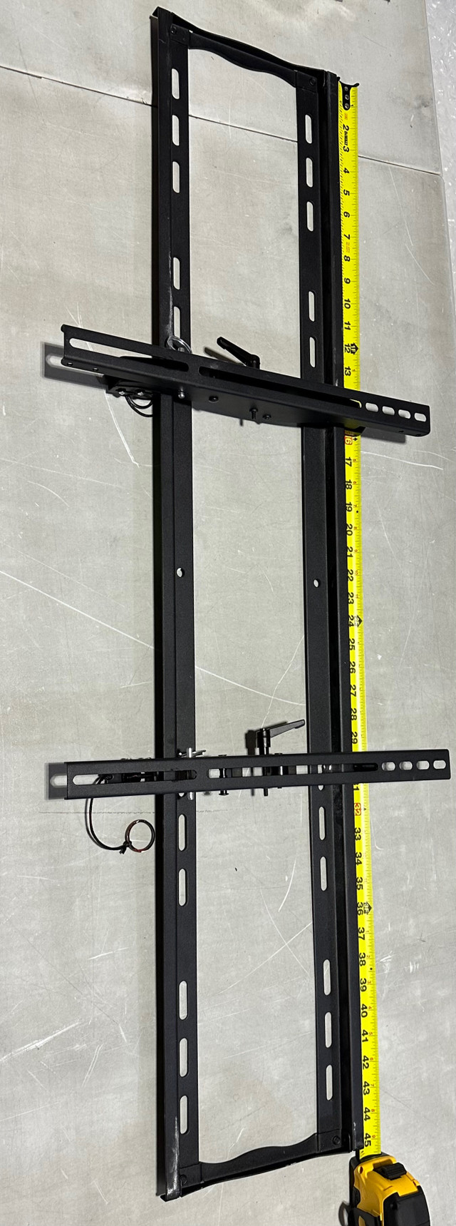 LARGE TV WALL MOUNT - TILTING in General Electronics in St. Catharines - Image 2