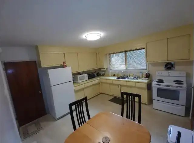 $700 - All Utils, near IKEA, Algonquin, Carleton U63749413378435121