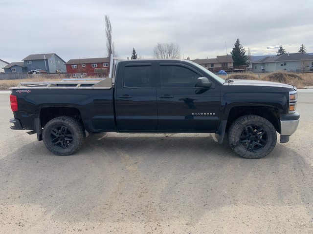 2014 Chevrolet 1500 Double Cab in Cars & Trucks in Dawson Creek - Image 2