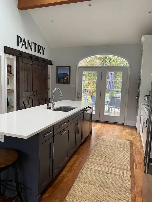 ❄️ Ski Season Rental – Quiet 2 Bedroom Home in Meaford ❄️ in Ontario in Canada - Image 4