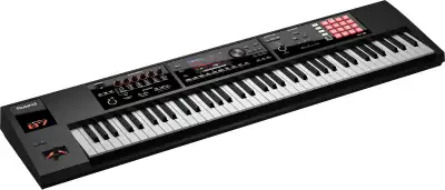 Comme neuf jamais sorti de mon studio !! ■ Main specifications -Keyboard: 76 keys (velocity support)...