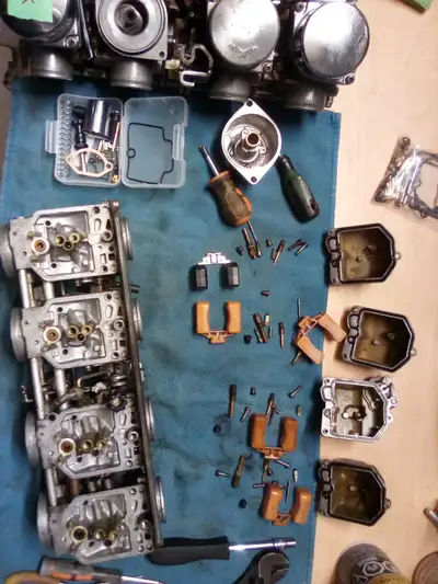 Ultra sonic carb cleaning repair, Bikes, motorcycles, lawnmowers, snowblowers, mopeds etc. Multiple...