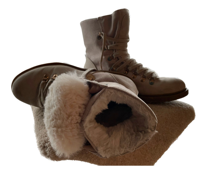 Women’s winter boots in Women's - Shoes in Ottawa - Image 3