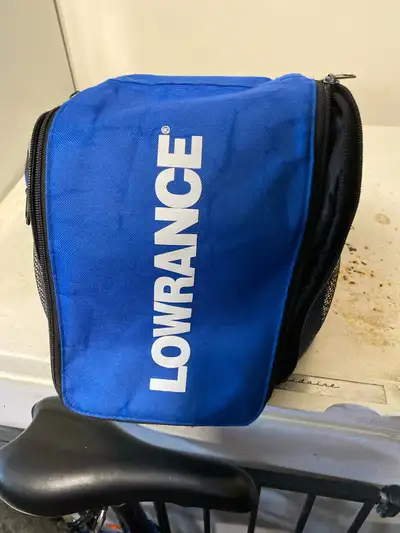 Mint condition ice unit with bag unit works perfectly all zippers and pockets work with no holes not...