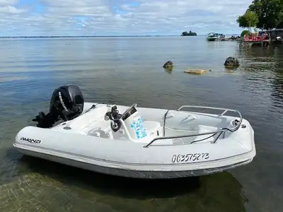 2013 Zodiac Boat