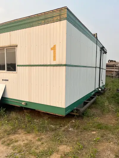 24x60 skidded office unit 5 offices reception area 2 washrooms 8x8 heated porch A/c propane heat Wra...