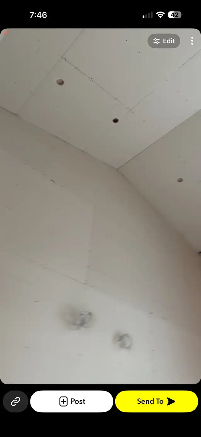 Drywall taping486353606343413760