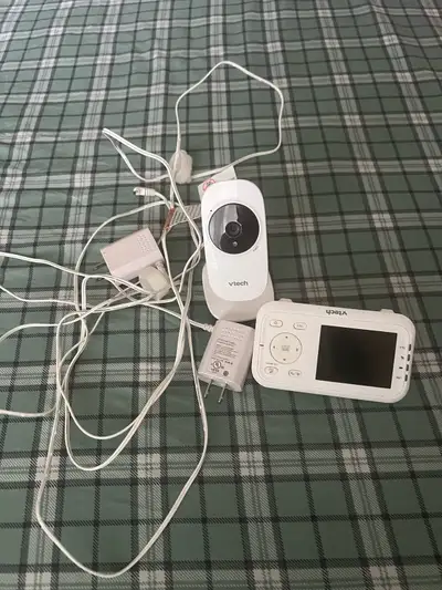VTech Video Baby Monitor with Camera & Parent Unit, View more