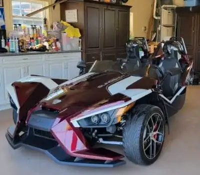 2017 Polaris Slingshot SL – Manual 19,500 km Asking: $20,500.00 Well-maintained and lightly driven 2...