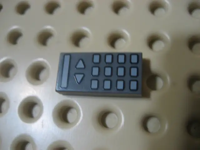 Lego Simpsons Printed TV Remote Homer Minifigure Accessory in Toys & Games in City of Toronto - Image 2