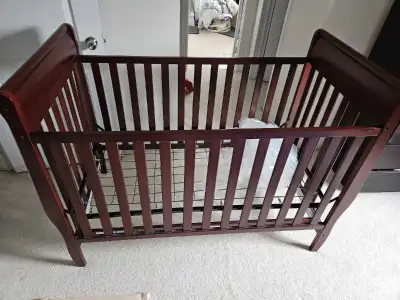 Graco baby crib, View more