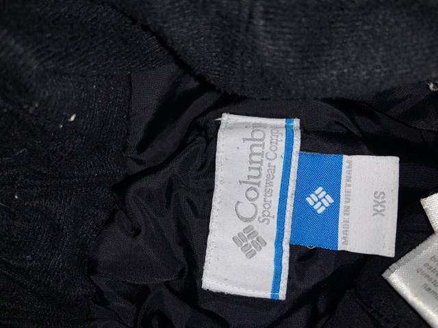 Boys Columbia black snow pants (size xxs) in Kids & Youth in Brockville - Image 2