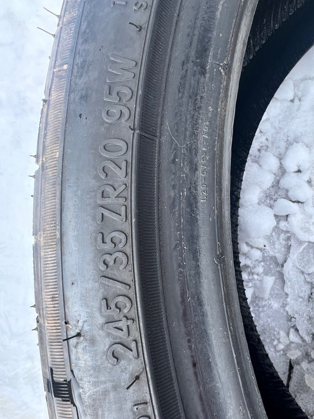245/35ZR20 (1 tire only) in Tires & Rims in Calgary