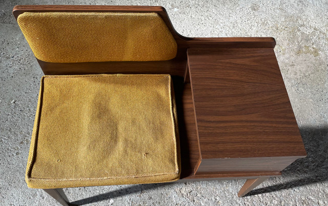 Vintage telephone table in Other Tables in Mississauga / Peel Region