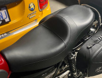 Kawasaki W800 leather black corbin seat