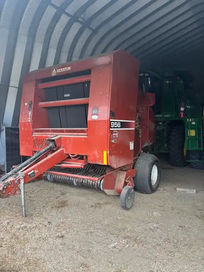 Always been a good baler just haven’t used in a few years always been shedded. Call for more info 30...