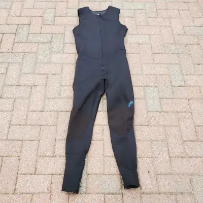 New MEC  Mountain Equipment Co-op Wet Suit Size XL, View more
