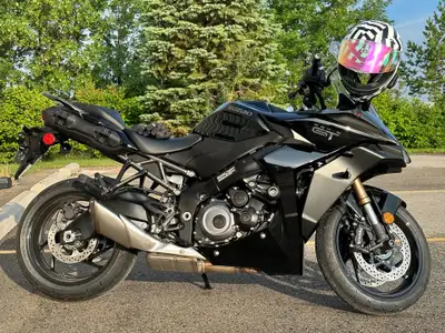Good condition. New chain and sprocket, new tires. Front, frame and back sliders. Raidator protector...