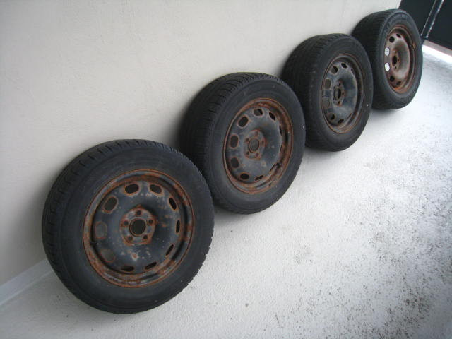 4 Winter Tires on Steel Rims from Toyota Corolla. in Tires & Rims in Kitchener / Waterloo
