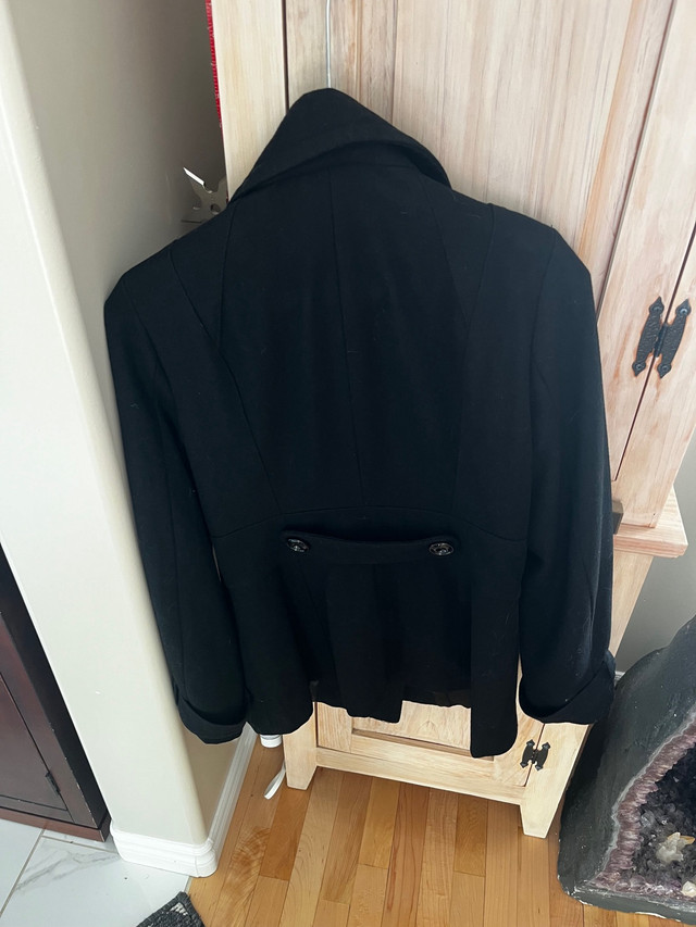 Ricki’s pea coat, black, new, wool 50%, ladies medium  in Women's - Tops & Outerwear in Kingston - Image 4